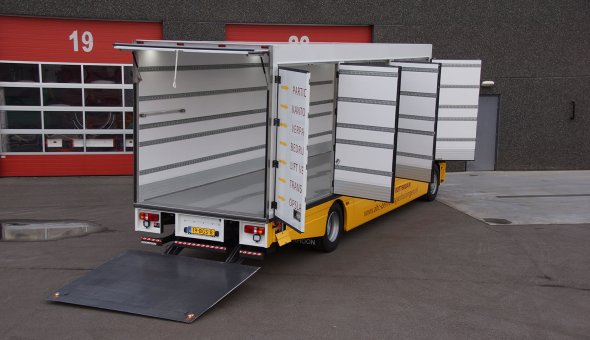 Custom made isothermal box body made for meat transport